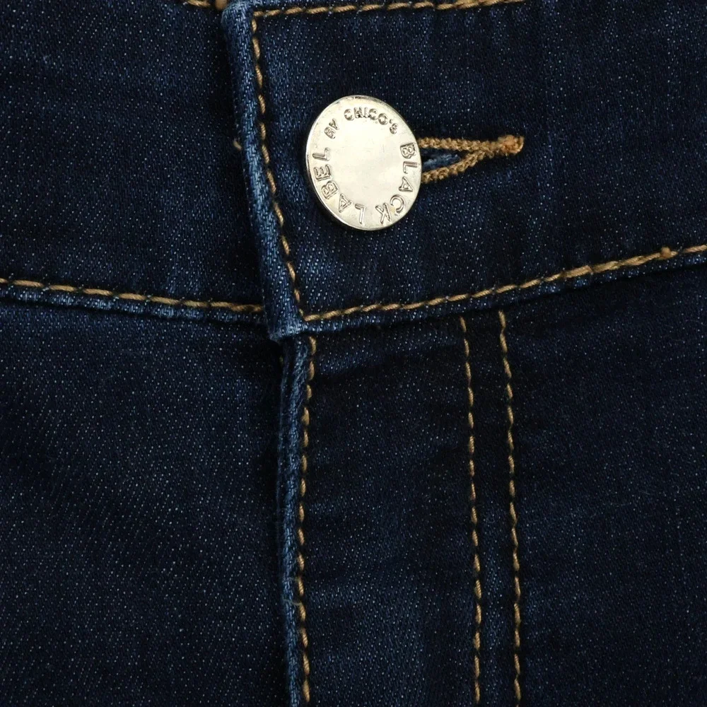 Chicos Jeans 3 Womens XL 16 Wide Leg Cropped Blue Stretch Denim Black Label - Picture 7 of 14